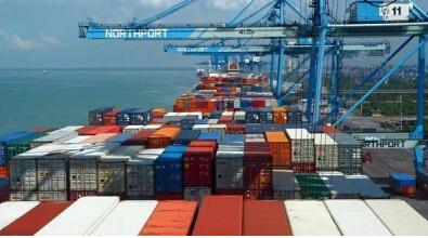 7月我国出口同比增长14.5% 贸易顺差