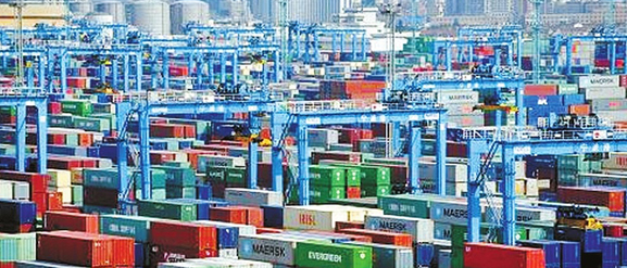 前7个月我国贸易顺差扩大18%
