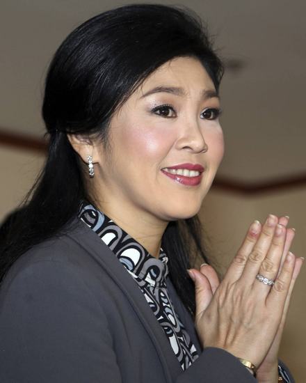其实小编觉得钻石更适合她多一点